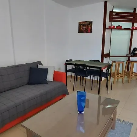 Apartmán Alondras Park Vacacional C201 *